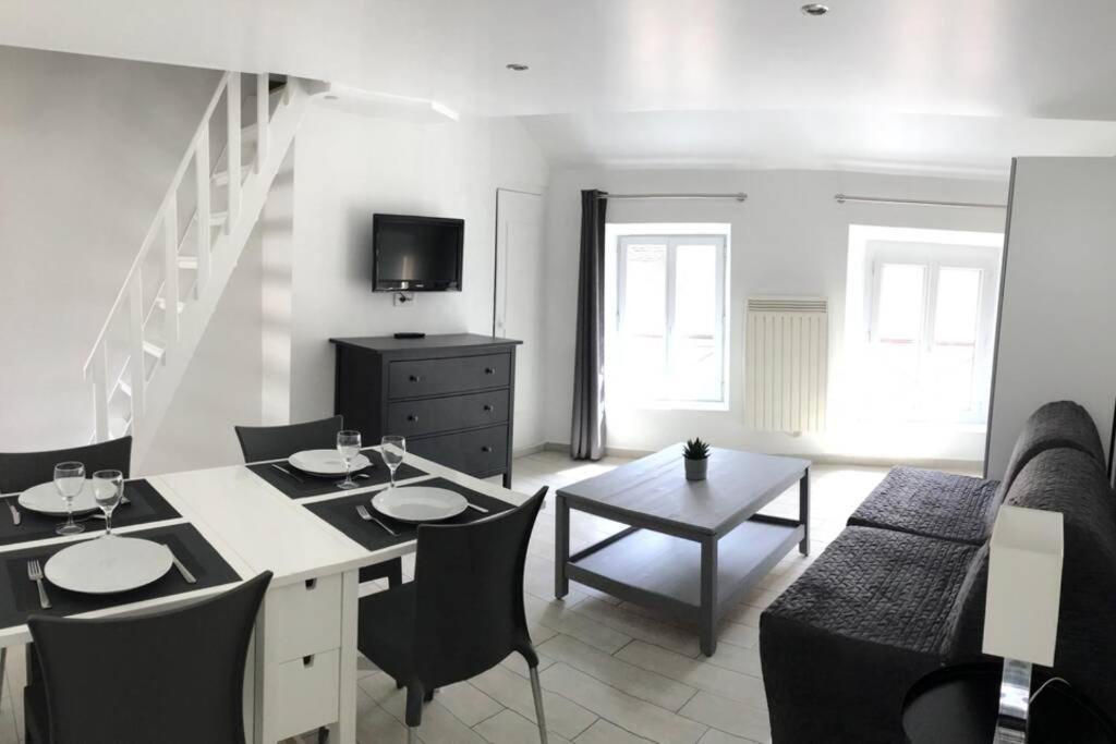 Duplex Bellifontain Au Coeur De Fontainebleau Lägenhet Exteriör bild
